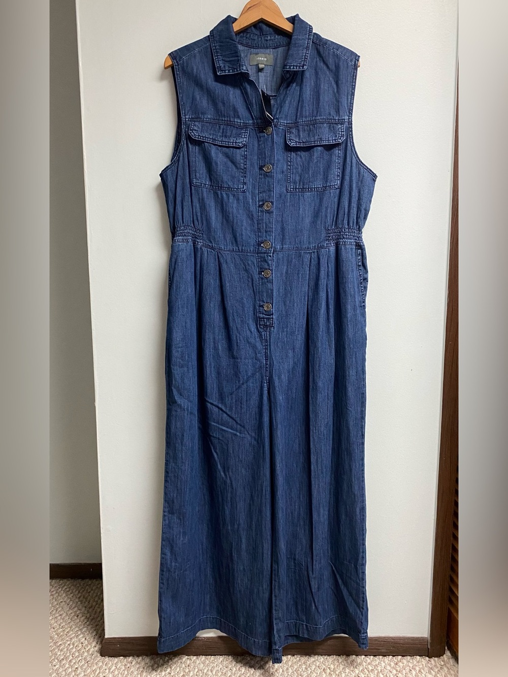 NWT ABSOLUTELY ADORABLE TORRID DENIM JUMPSUIT - 16 REGULAR - Picture 1 of 13